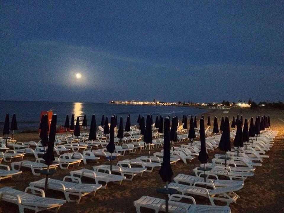 Bivani isola blu Marzamemi Esterno foto