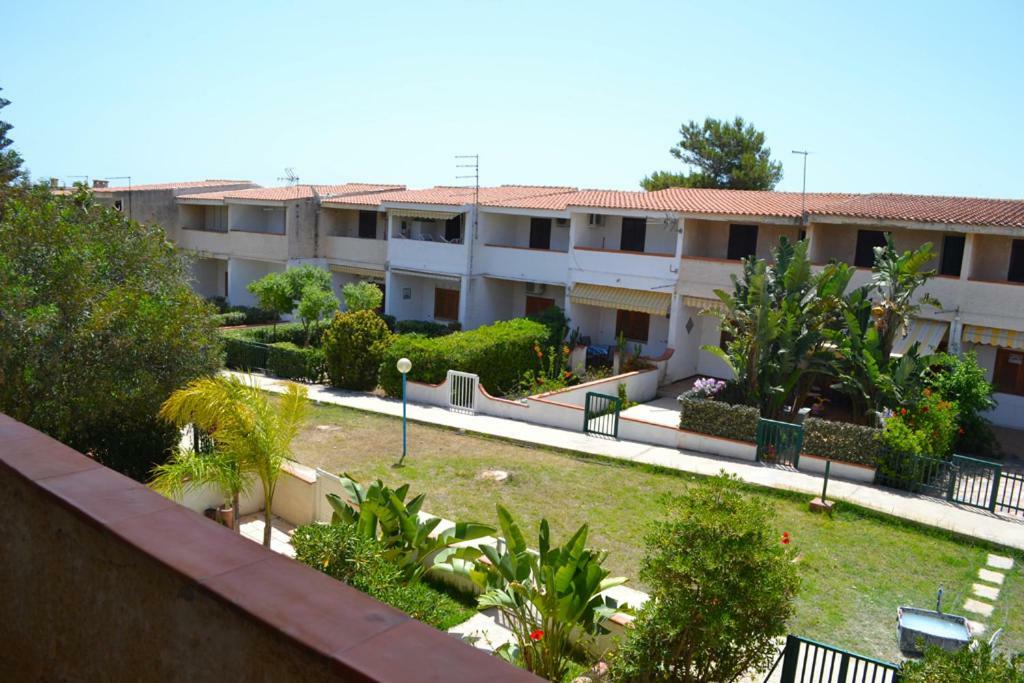 Bivani isola blu Marzamemi Esterno foto